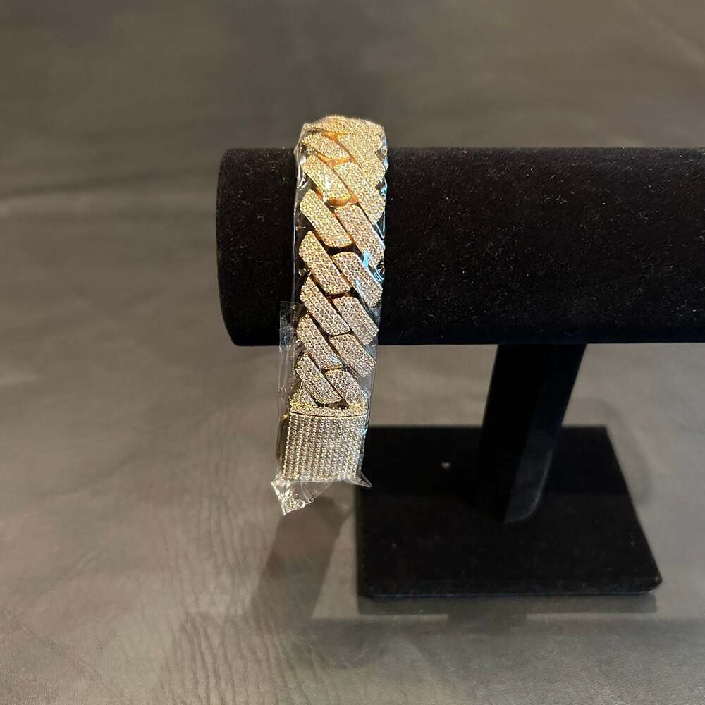 Brand New Gold 20mm 3 Row Cuban Bracelet 8 Inch VVS1 Moissanite